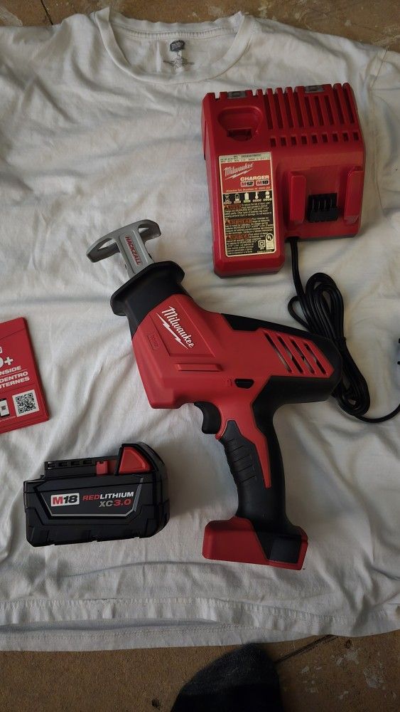M18v Milwaukee Hackzall Reciprocating Saw