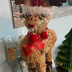 Piñatas navideñas🪅🎉🎈