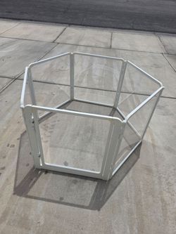 24" 6 panel acrylic  / metal dog playpen new