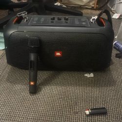 JBL PARTY ON THE GO SPEAKER