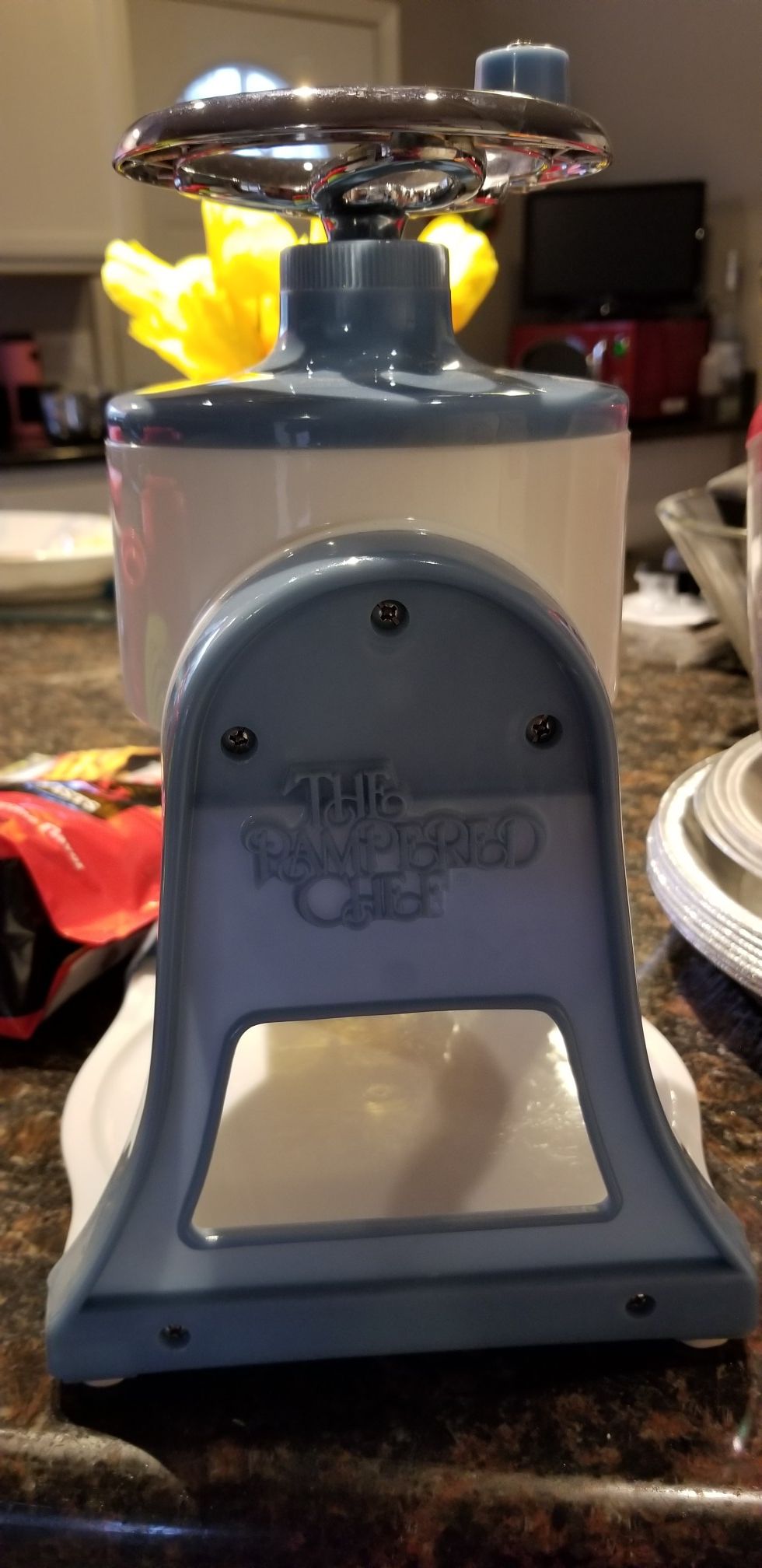Pampered Chef ice shaver