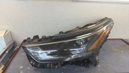 2020-25 TOYOTA HIGHLANDER LEFT SIDE FULL LED NON-ADAPTIVE BLACK BEZEL HEADLIGHT