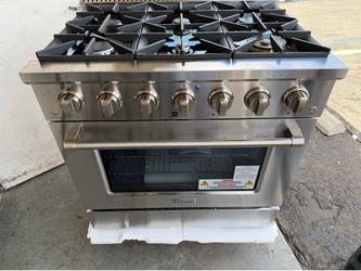 36” Pro-Style Slide-In Single Oven Gas Range.