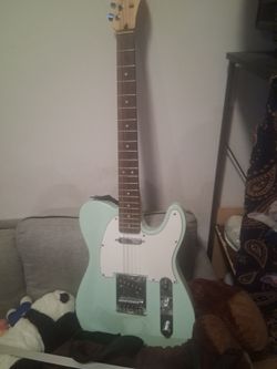 Squier Sonic Stratocaster LimitedEdition Electric Guitar Surf Green