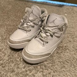 Boys Jordan's Size 1Y White Good Condition Must Pick Up