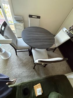Dining room table and chairs for sale