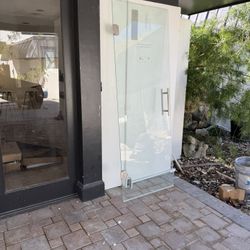 Glass Door Free You Haul