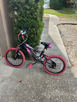 Girls bike