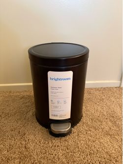 Trash can