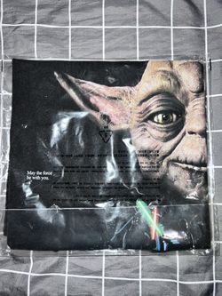 Kith Star Wars Yoda And Luke Poster Vintage Tee Size Medium