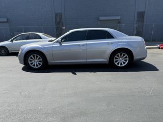 2014 Chrysler 300C