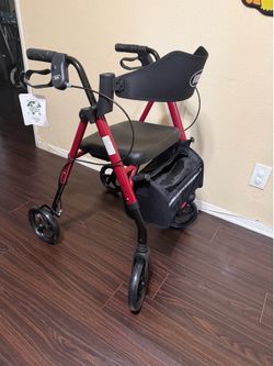 Walker with seat