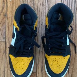 Air Jordan Retro - Yellow Toe