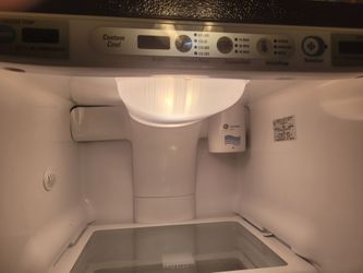 GE Side-by-Side Refrigerator with Ice Maker
