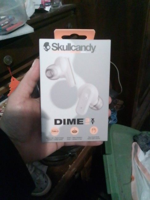Skull Candy Dime 3 Ear Buds 3 Pair 