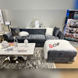 Modern living room sectional sofa