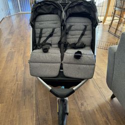 Thule Urban Glide 2 Double Stroller