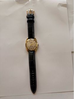 Vintage Swiss Roamer 17 Jewel Mechanical Watch – Runs Great