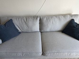 Living Spaces Emerson II Sofa