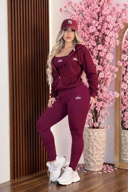 Alo Yoga 3-Piece Tracksuit Set Burgundy