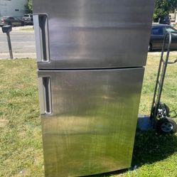 Whirlpool Refrigerator For Sale