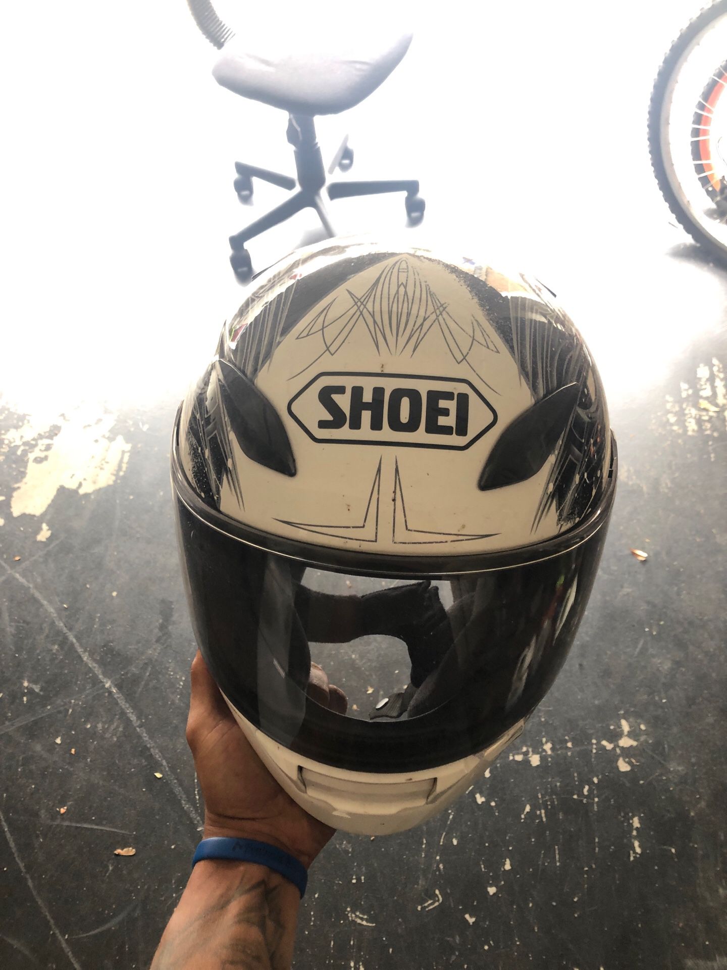 Shoei Helmet M
