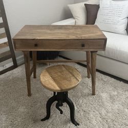 Wood Desk With Stool Great For Small Space 