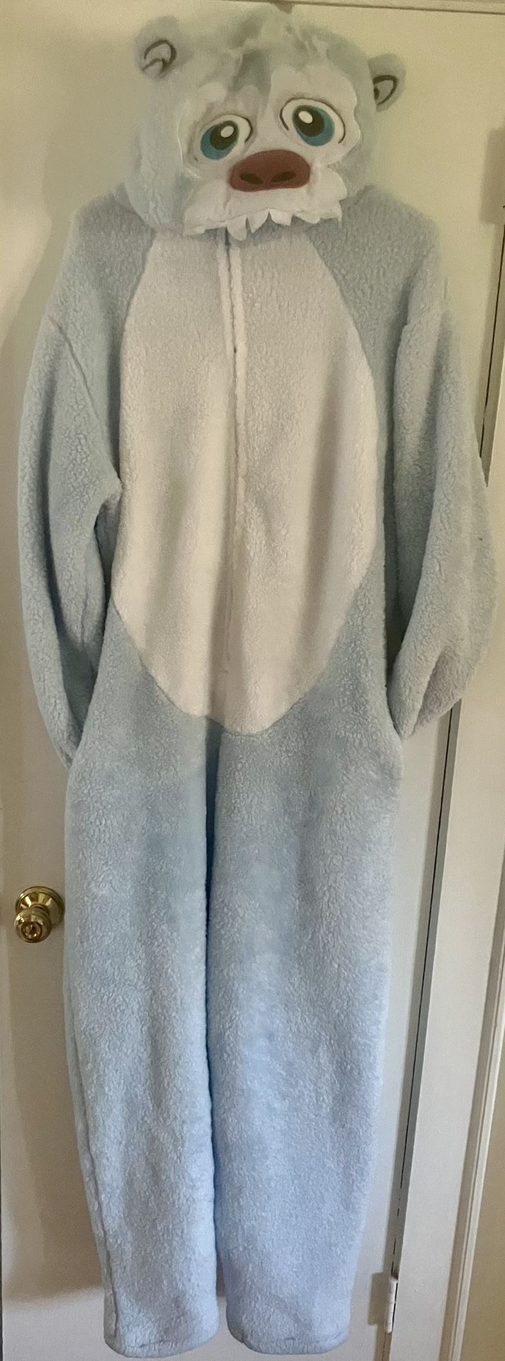 Briefly Stated Abominable Snowman Yeti 1 Piece Fuzzy Fleece Pajamas w/ Pockets (Size XL)