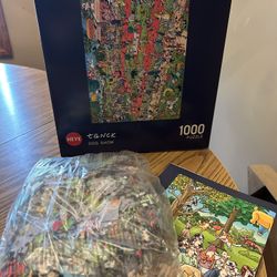 Heye Tanck Dog Show 1000 piece puzzle - preowned good condition - triangle box