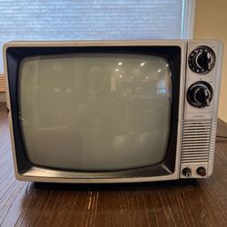 Vtg 1983 JC Penney Portable Black & White 12” Model 685‑1040 Retro Gaming Tested