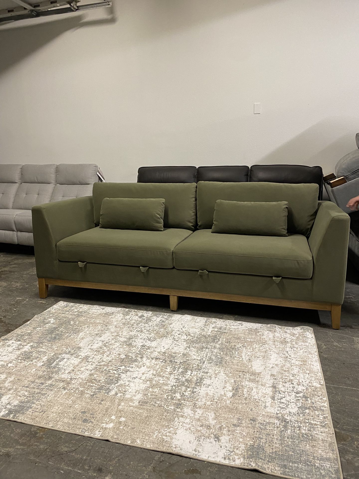 Luxury Olive Green Thomasville Sofa