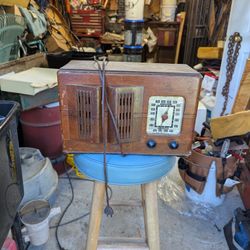 Old Tube Radios