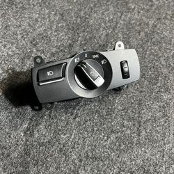 BMW 7 5 SERIES F01 F02 F10 FRONT SIDE HEAD FOG LIGHTS SWITCH UNIT OEM (contact info removed)