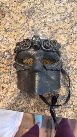 Masquerade mask
