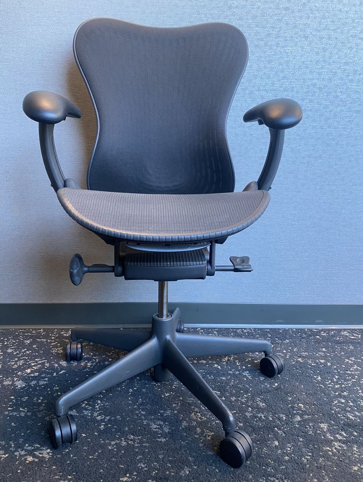 Herman Miller Mirra2 Fully Loaded With Mesh Back Office Chair In Black