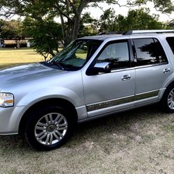 2012 Lincoln Navigator