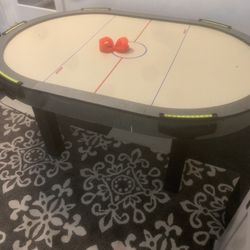 Air Hockey Table