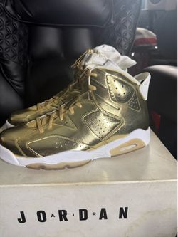 Air Jordan 6 Pinnacle Metallic Gold