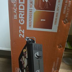 Blackstone Original 22" Omnivore Griddle with Stainless Steel Front Panel