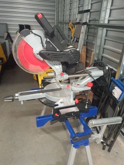12" in Dual-bevel sliding Miter Saw