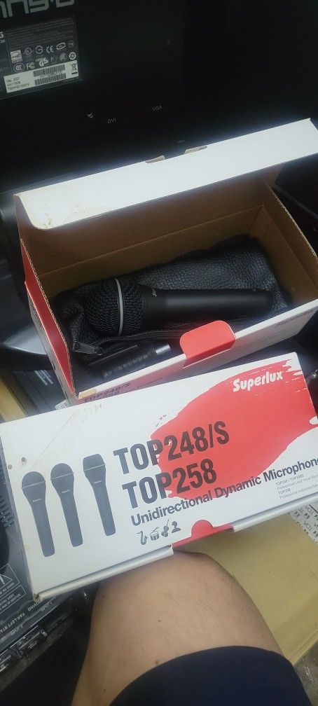 Superlux Microphones