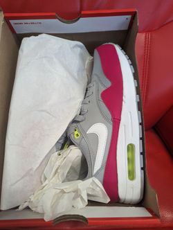BRAND NEW NIKE AIR MAX 1 (GS) SIZE-7Y