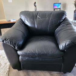 Leather Chair - Super Comfy - Black - Has Always Been Covered