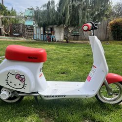 Razor Hello Kitty Pocket Mod Petite - 12V Electric Scooter for Kids, up to 8 mph, 