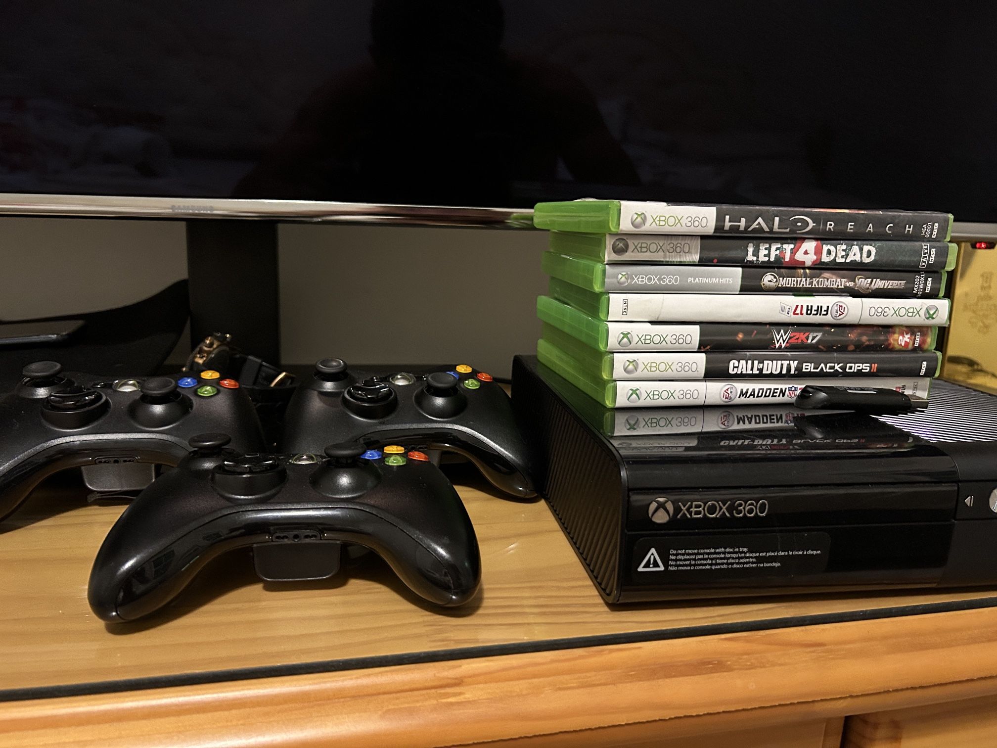 Xbox 360 Super Slim for Sale in Land O' Lakes, FL - OfferUp