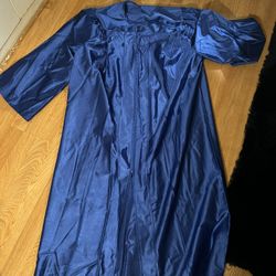3 Pack of Blue Graduation Gowns and Caps