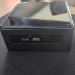 Intel NUC8BEH w/ 512 NVMe l32G DDR4