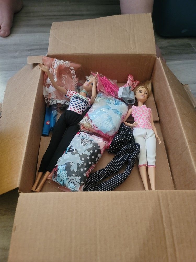 Barbie And Clothes