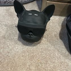 Bluetooth speaker speakers