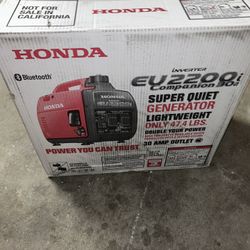 Honda 2200-Watt Remote Stop/Recoil Start Bluetooth Super Quiet Gasoline Powered Inverter Generator w